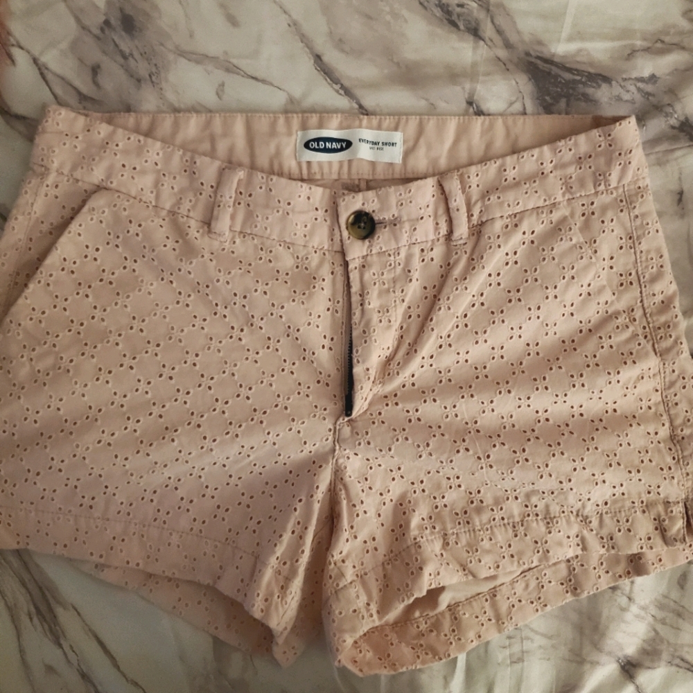 OLD NAVY EVERYDAY PINK EYELET SHORTS